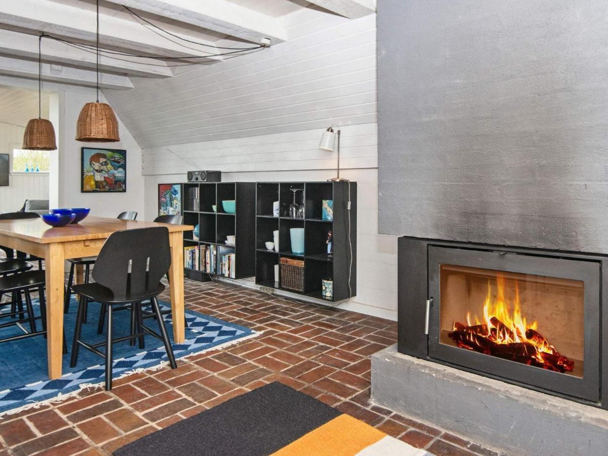 5 Person Holiday Home In Fan Fano Bagian luar foto